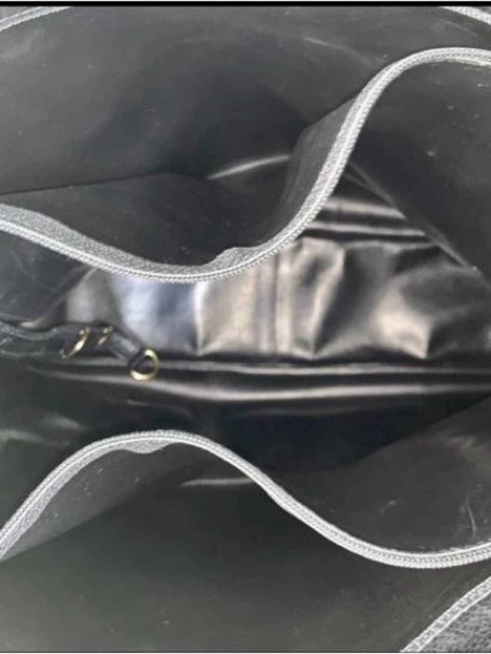 CHANEL Black Leather CC-Embossed Shoulder Bag with Gold Chain Straps - Picture 11 of 16